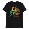 Womens In A World Full Of Grandmas Be a Grammy Sunflower Butterfly Short-Sleeve Unisex T-Shirt